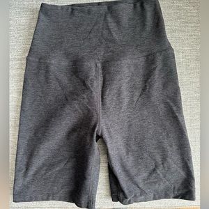Beyond Yoga women’s size Small biker shorts